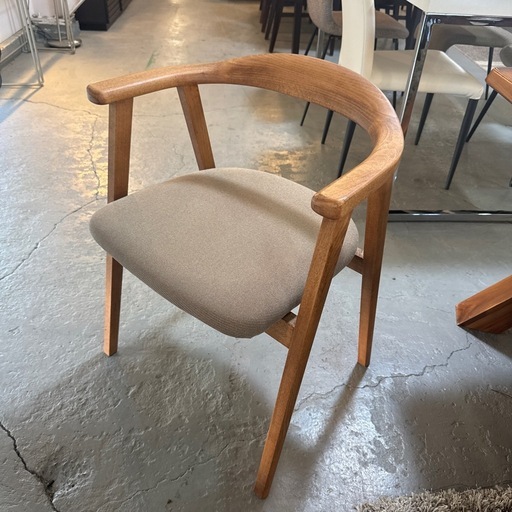 ITOKI ダイニングチェア　展示品