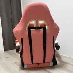 ゲーミングチェアの画像