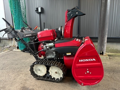 ホンダ　除雪機　HSS1170   クロスオーガ
