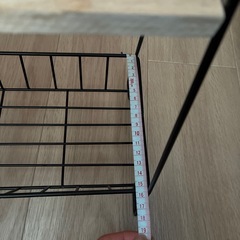(締切)【無料】小ぶりな棚の画像