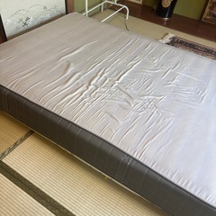 セミダブルベッド　　マットレスの画像