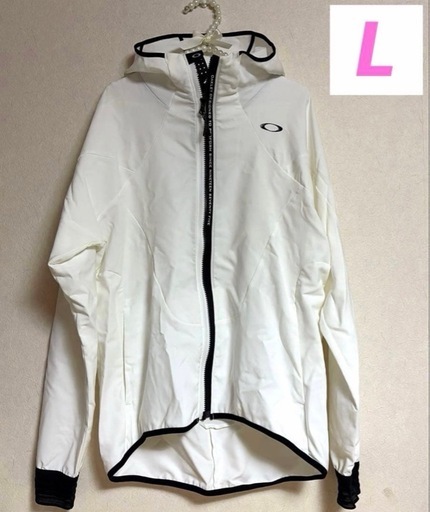 【新品未使用】オークリーパーカーLサイズ