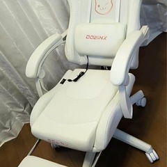 ゲーミングチェアの画像