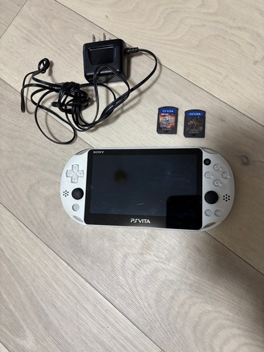 テレビゲーム 【動作確認済・初期化済】PS Vita PCH-2000 ホワイト 