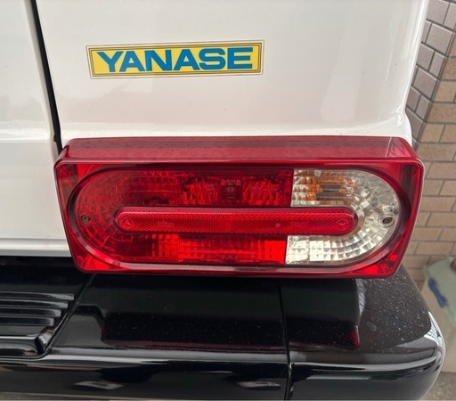 w463  純正部品　g350d ゲレンデヴァーゲン　テールランプ　左右セット　純正ヤナセ