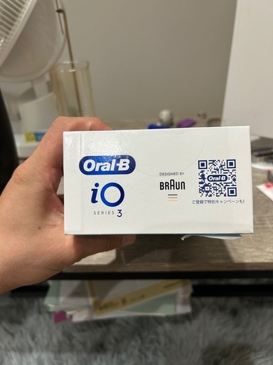 電動ハブラシ　　　　oral-B
