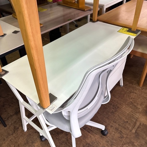 【ジャングル深井店】デスクワゴン付きワークチェアーカーデ ホワイト デスク 家具 堺市 深井【FU1060】