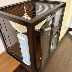 美品 猫用木製ケージ ハンモック付 給水ボトルおもちゃ付の画像