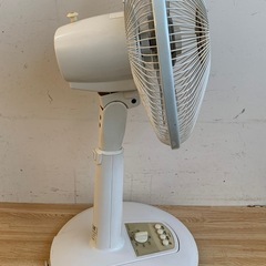 YAMAZEN 扇風機 YLF-A305 タイマー付き リビング扇風機の画像
