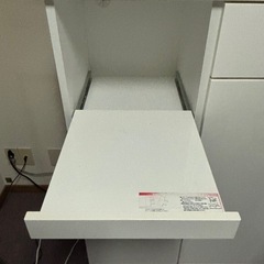 収納棚の画像