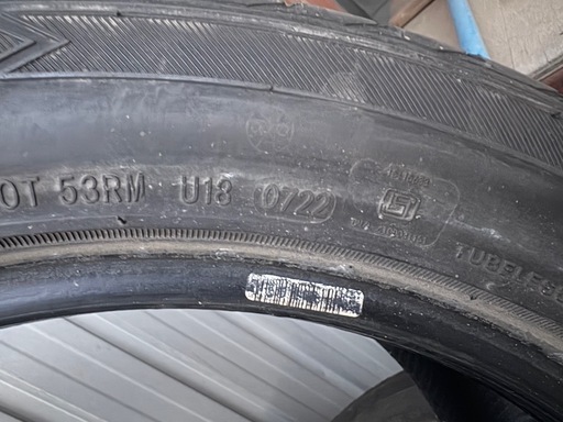 海外製 225/50ZR18 4本 溝あり夏タイヤ中古 エスティマエリシオンアルファードなどに