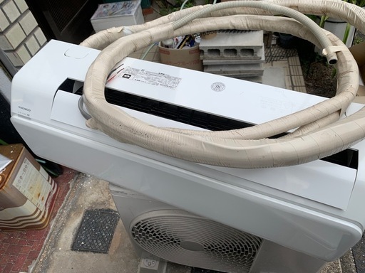 2023年製取り外し済みエアコン　美品です1 美品 移動式エアコン スポットクーラー OL-KY23-A010MM 2023年 - メルカリ