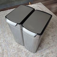 【2個セット】simplehuman（シンプルヒューマン）タッチバーカン 40L・使用感あり（バラ売り可）の画像