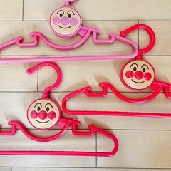 アンパンマン子ども用ハンガーの画像