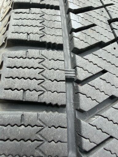 スタッドレスタイヤ　VRX2 195/65R15 4本ホイル付き
