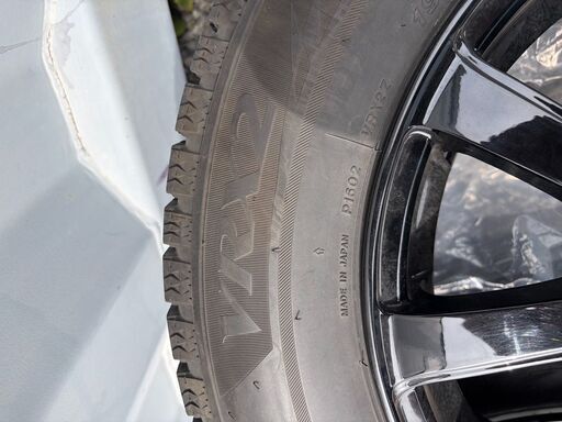 スタッドレスタイヤ　VRX2 195/65R15 4本ホイル付き