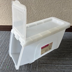 ダイソー　スタックボックス　2個の画像