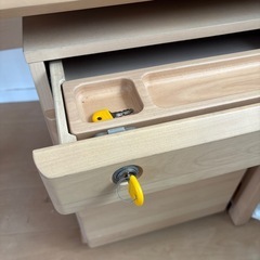 ITOKI デスクの画像