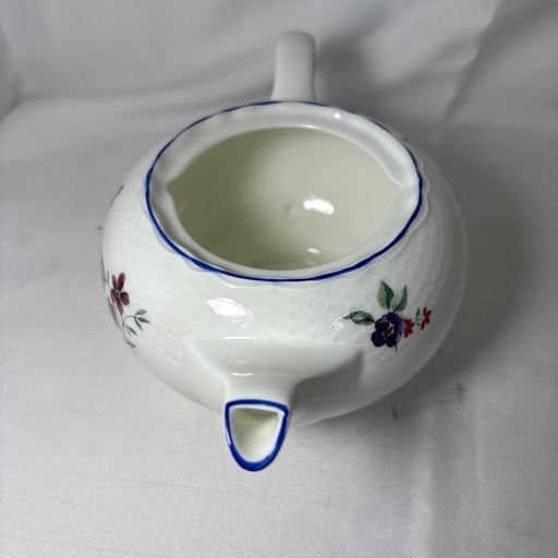 【ジャングル深井店】ウェッジウッド(WEDGWOOD)タフェッタ(TAFFETA)フラワー(FLOWERS)ティーポット 堺市 深井【