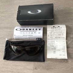 OAKLEY Gibston の画像