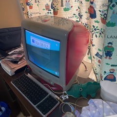 iMacストロベリーの画像