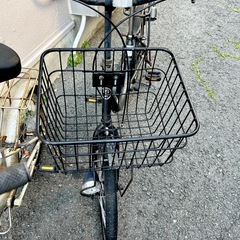 【商談中】返信不可❌【2台まとめてお引取の方優先】20インチ 　自転車 ※シルバーは折りたたみ可能の画像