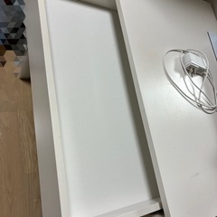 【ドレッサー】鏡、デスクセットの画像