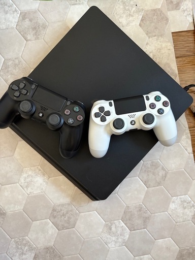 PS4