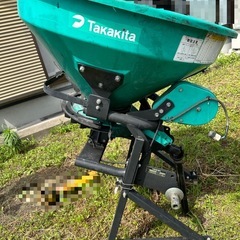 タカキタ ブロードキャスターBC2000 D 電動シャッター 肥料 散布 トラクター パーツ 美品 中古 配送可の画像