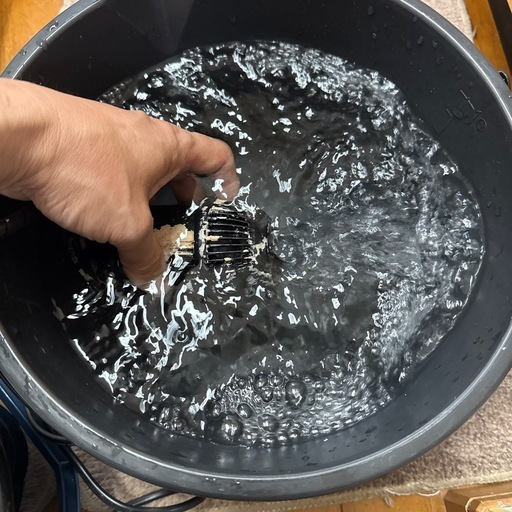 水流ポンプ