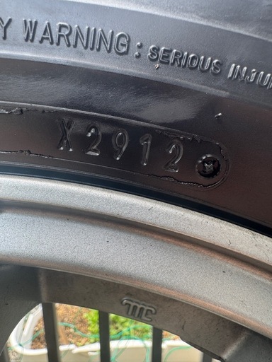 お取引決定！215/65R/16インチスタッドレスタイヤ(冬タイヤ)  215/65r16 スタッドレス」の人気商品一覧・価格比較 - 価格.com