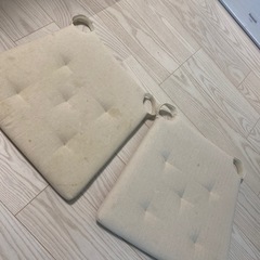 IKEA 椅子　座布団クッションの画像