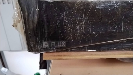 【未使用】レーザー機〈FLUX〉
