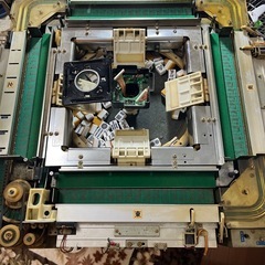 全自動麻雀卓の画像