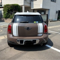 ミニクーパーr60 クロスオーバー　限定カラーの画像