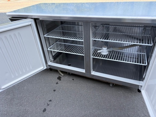 ■中古品 ホシザキ業務用テーブル形冷蔵庫 RT-150SNG 2021年 333L 1500ｘ600ｘ800ｍｍ 台下冷蔵庫 厨房■