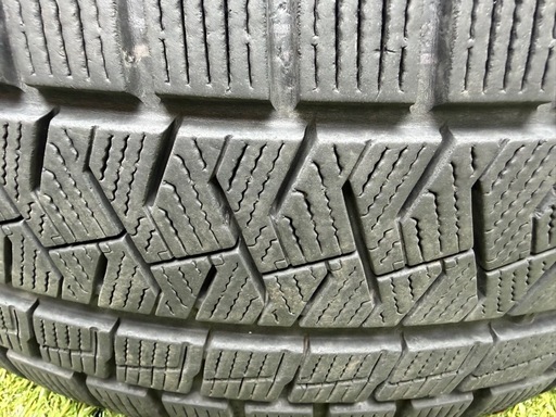 純正ノア/ヴォクシー 205/55R16 PIRELLI ICE ZERO FR スタッドレス 4本セット