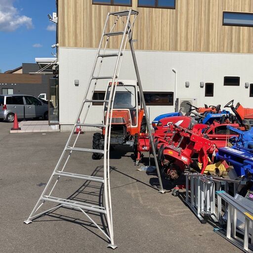【10段・大型】中古 アルミ 園芸三脚 園芸用 脚立 三脚 はしご 剪定 収穫 果樹 造園 軽トラ 積載可能 楽天市場】園芸アルミ三脚10尺の通販