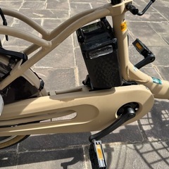 はる様専用【2025年8月購入】Panasonic ギュット・クルームR・DX 電動アシスト自転車 レインカバー付 12万円の画像