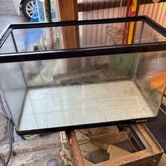 水槽、型式など不明、現品渡しの画像