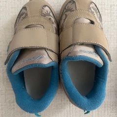 中古品　asics キッズシューズの画像