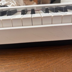 CASIO 電子ピアノ CDP-S110 ホワイト 88鍵の画像
