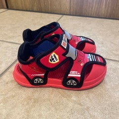 トミカ　消防車　サンダル16センチの画像