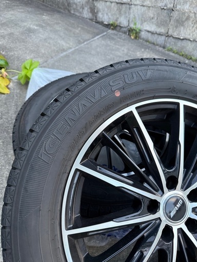 RAV4 ハリアー 225/60R18 グッドイヤー スタッドレス AMD 4本