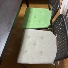 テーブル　椅子セットの画像
