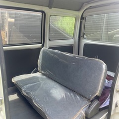 三菱軽バン自動車の画像