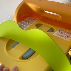 アップリカ　ベビーバスチェアの画像