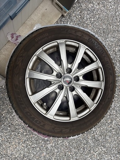 スタッドレスタイヤ　アルミホイル付き　４本！185/60R15 TOYO OBSERVE GIZ2 2021年製 バリ溝あり