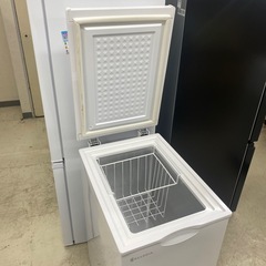 🌸中古家電は当店へ🌸【冷凍庫63L】ALLEGiA　2020年製 　小型　上開き　AR-BD66　白　ホワイト　朝霞市リサイクルショップ　ケイラック朝霞田島店　冷蔵庫　レンジ　エアコン　ガスコンロ　テレビ　炊飯器　なんでもそろう♪　GM730の画像