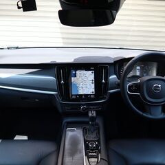 検査10年6月V90 T5モメンタム 実走行7.7万km/ブラックレザー/9インチナビ/地デジ/360度カメラ/INTELLI SAFE/ACC/ディーラー点検記録簿/1オナの画像